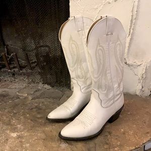 Vintage White Nocona Cowboy Boots Size 6